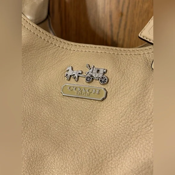 Coach Tan Leather Shoulder Bag - Picture 4 of 14